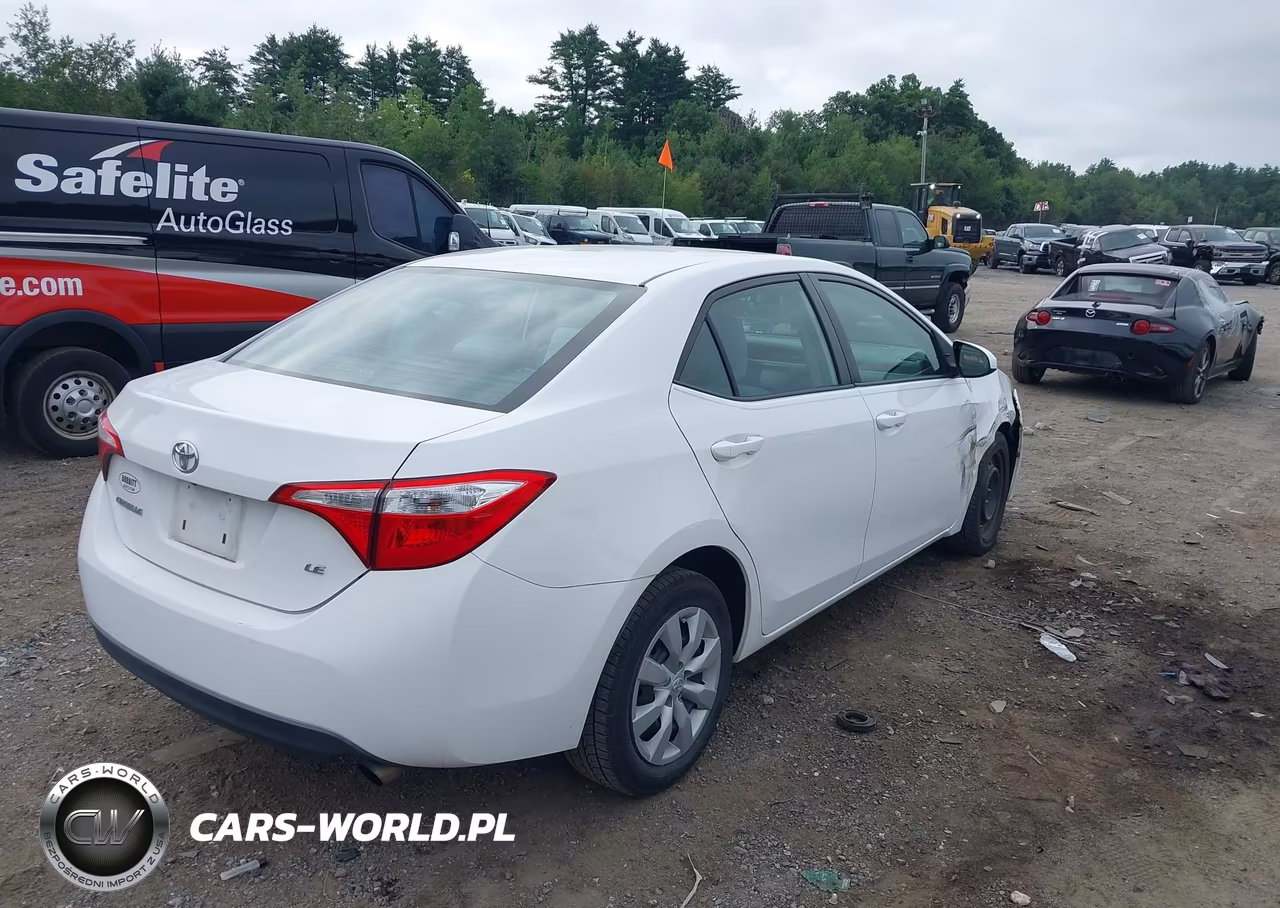 2016 Toyota Corolla Le VIN:2T1BURHE8GC633248 - 4