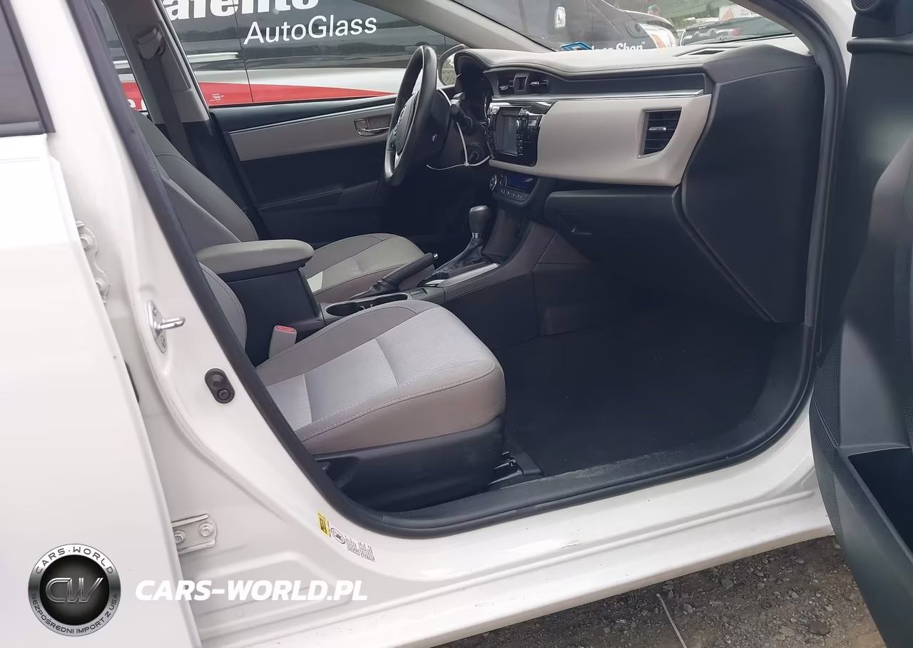 2016 Toyota Corolla Le VIN:2T1BURHE8GC633248 - 5