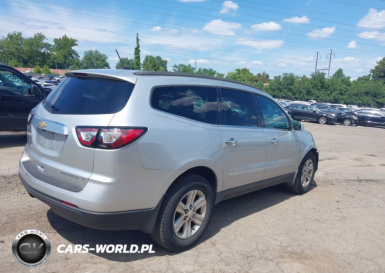 2013 Chevrolet Traverse Lt VIN:1GNKVJKD4DJ227859 - 4