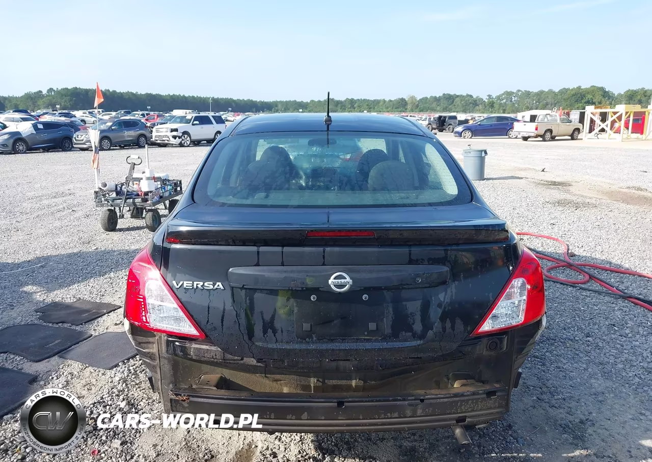 2018 Nissan Versa 1.6 S+ VIN:3N1CN7AP8JL855099 - 17