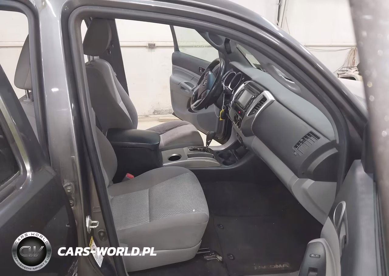 2014 Toyota Tacoma V6 VIN:5TFMU4FN1EX023432 - 5