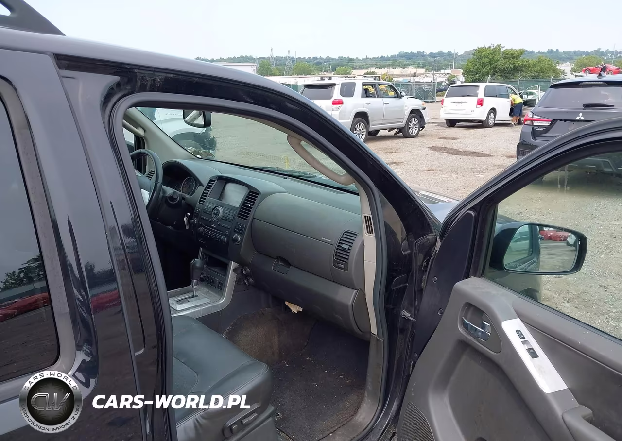 2011 Nissan Pathfinder Silver VIN:5N1AR1NBXBC601102 - 5