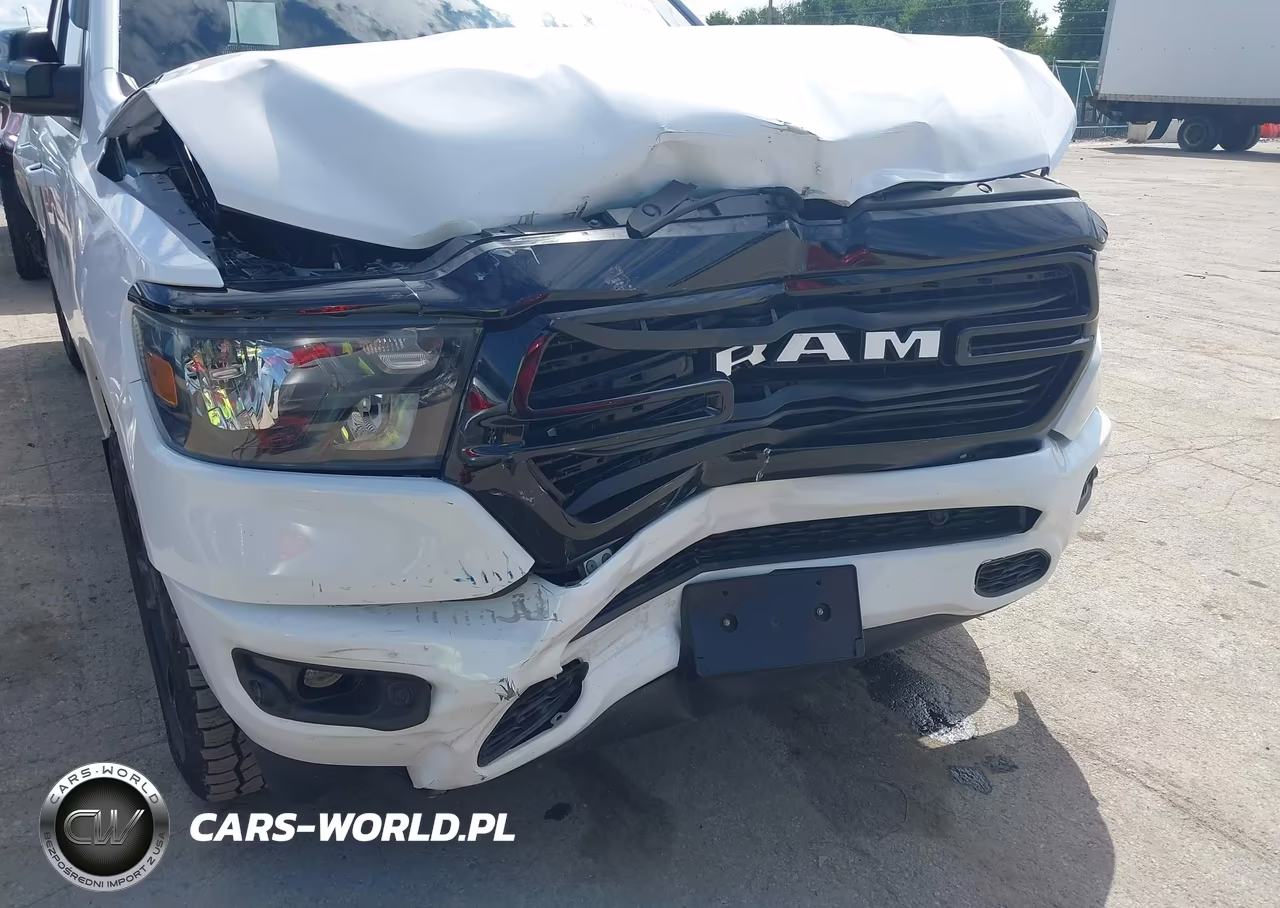 2021 Ram 1500 VIN:1C6SRFFT0MN727996 - 6