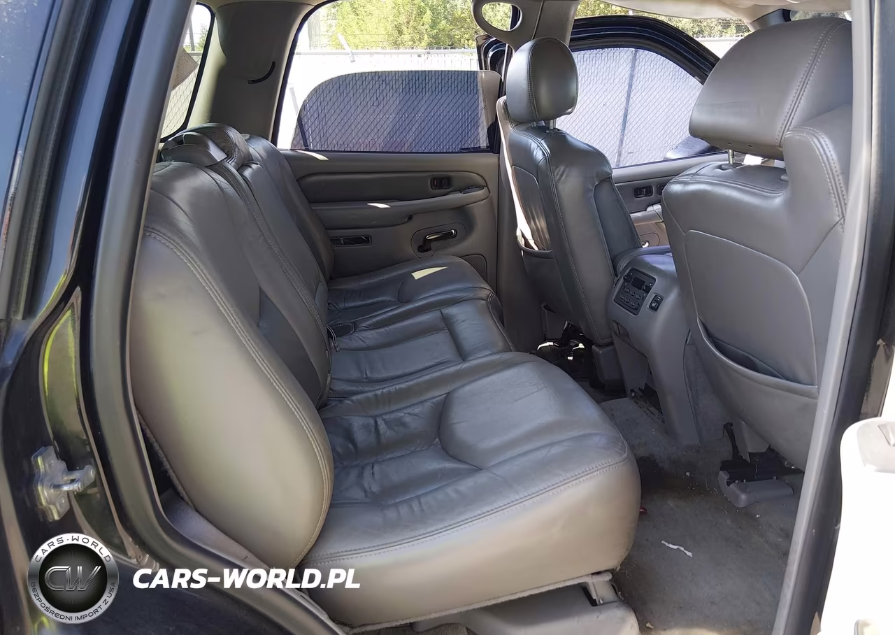 2005 GMC Yukon Denali VIN:1GKEK63U15J107873 - 8