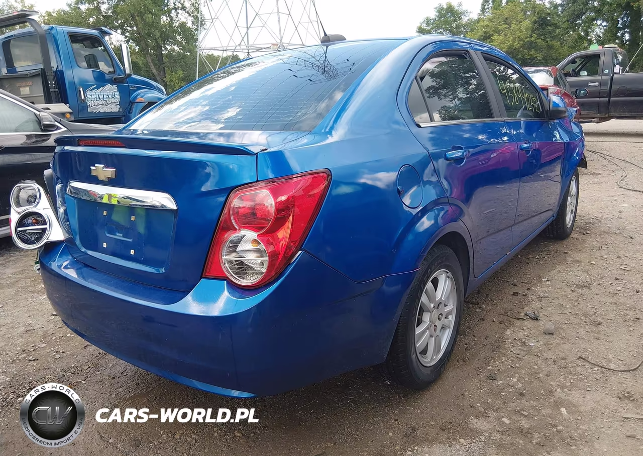 2016 Chevrolet Sonic Lt Auto VIN:1G1JC5SH3G4127591 - 4