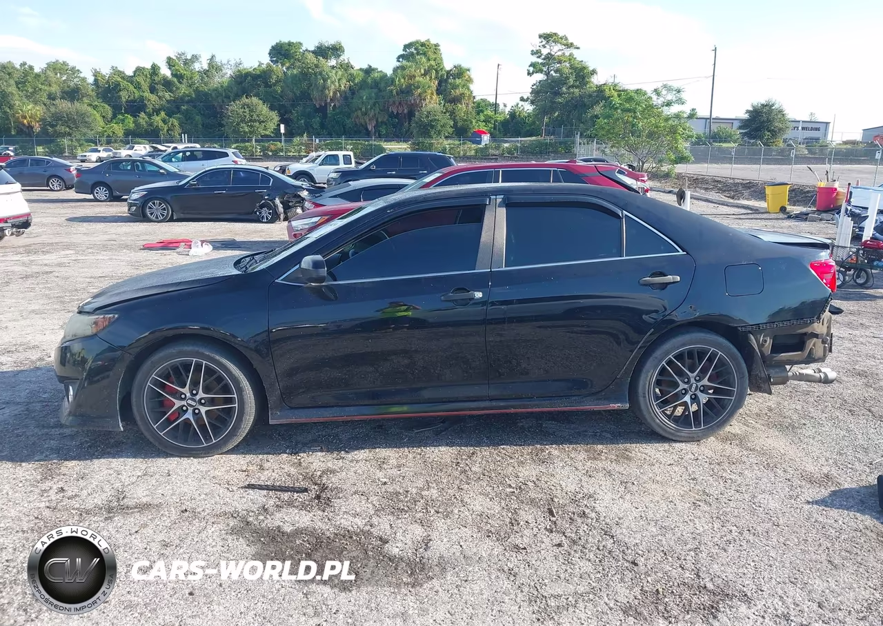 2013 Toyota Camry Se VIN:4T1BF1FK6DU717681 - 14