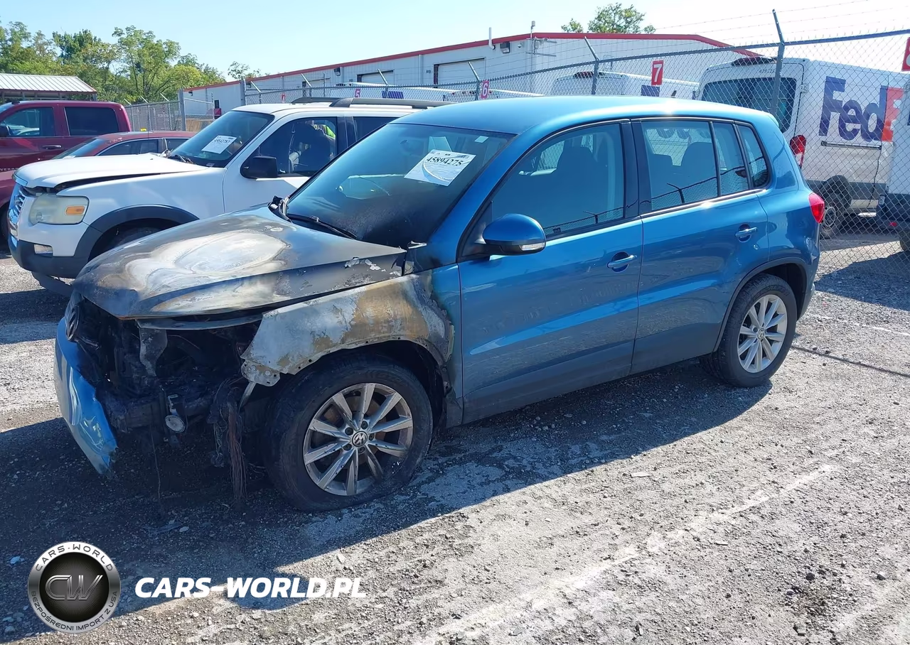 2017 Volkswagen Tiguan 2.0T-2.0T S VIN:WVGAV7AX6HK046678 - 2