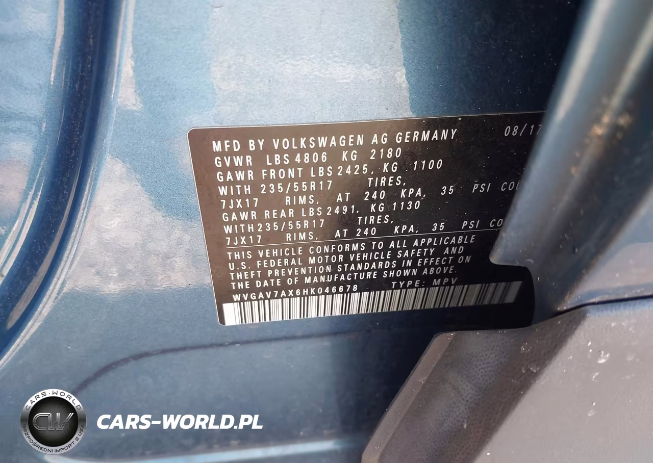 2017 Volkswagen Tiguan 2.0T-2.0T S VIN:WVGAV7AX6HK046678 - 9