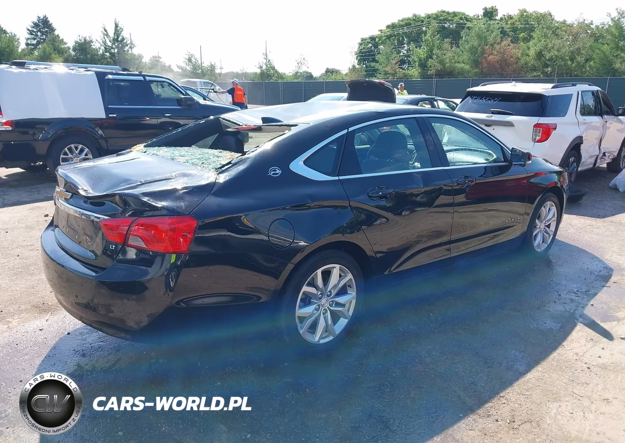2018 Chevrolet Impala 1Lt VIN:2G1105SA1J9105217 - 4