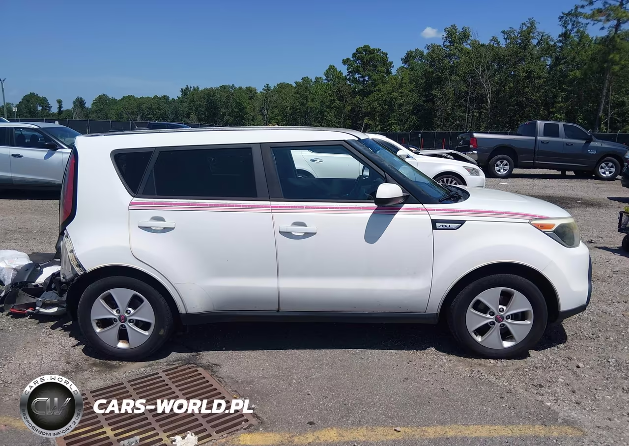 2016 Kia Soul VIN:KNDJN2A27G7339132 - 13