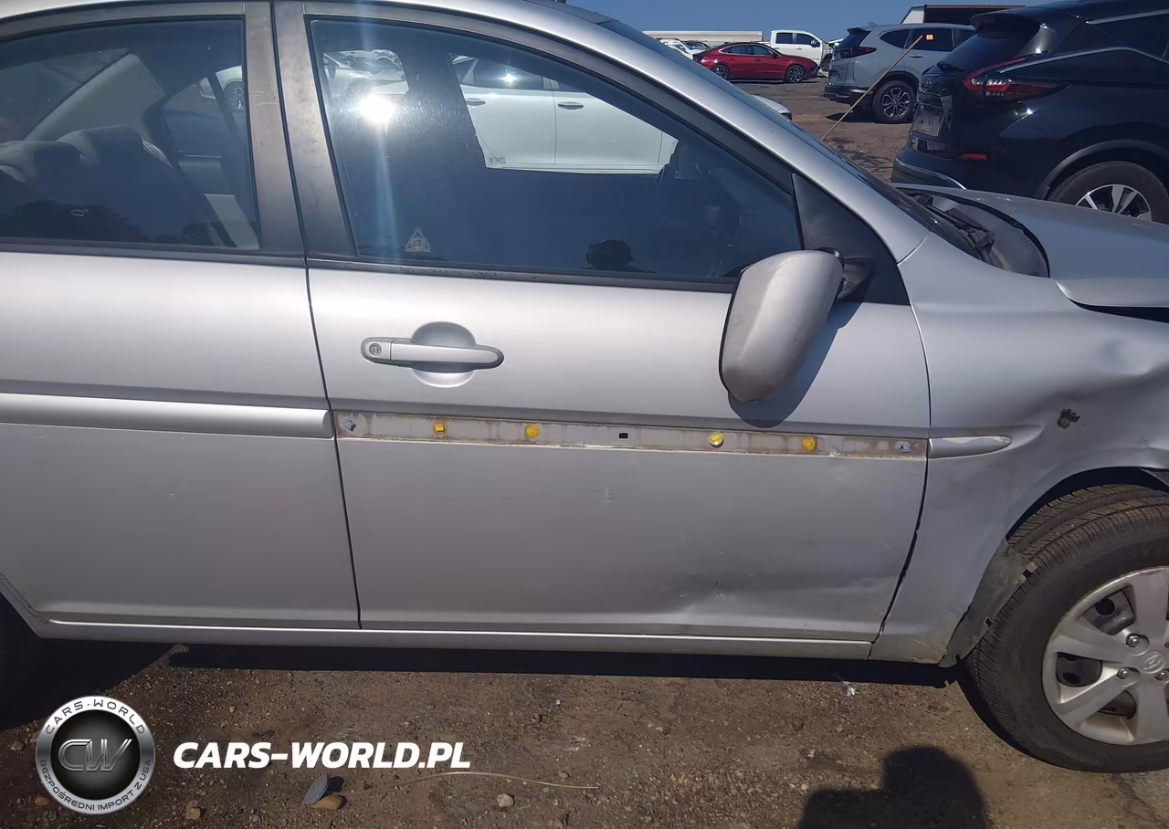 2011 Hyundai Accent Gls VIN:KMHCN4AC3BU603806 - 19