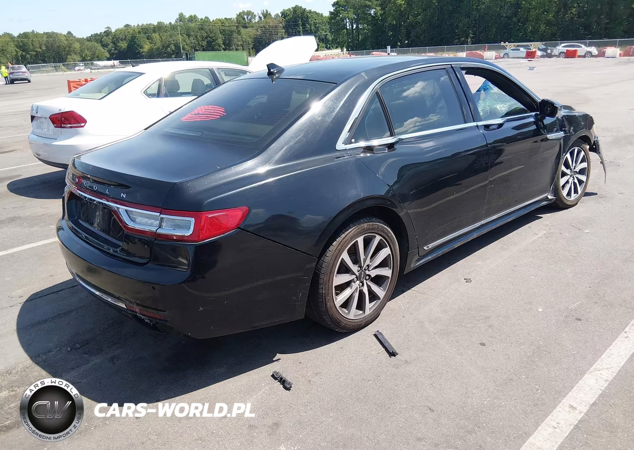 2018 Lincoln Continental Livery VIN:1LN6L9HKXJ5609690 - 4