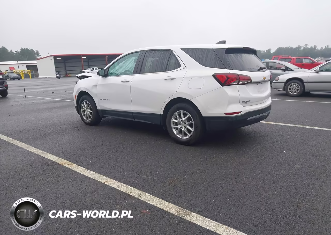 2024 Chevrolet Equinox Awd Lt VIN:3GNAXUEG8RL243284 - 3