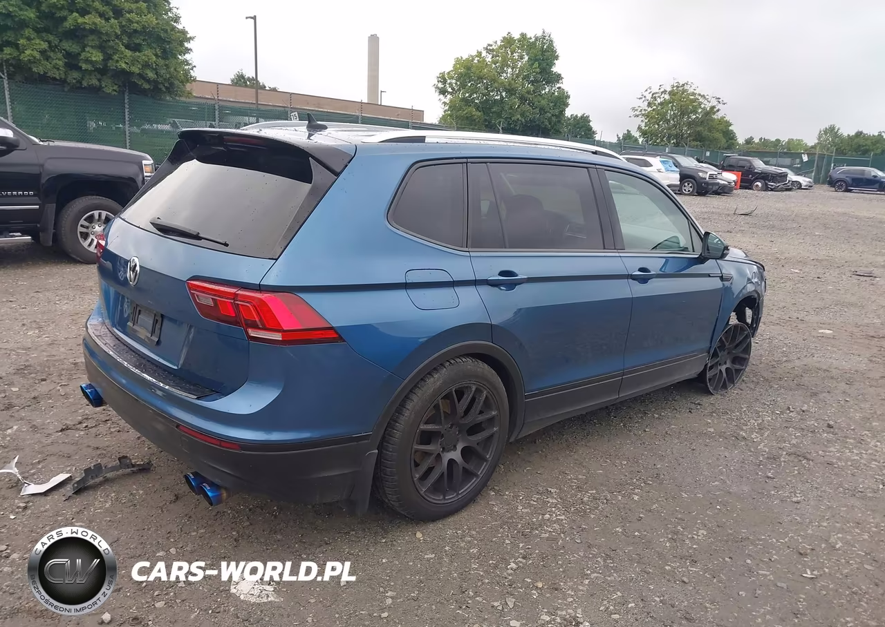 2018 Volkswagen Tiguan 2.0T Se-2.0T Sel VIN:3VV2B7AX0JM110098 - 4