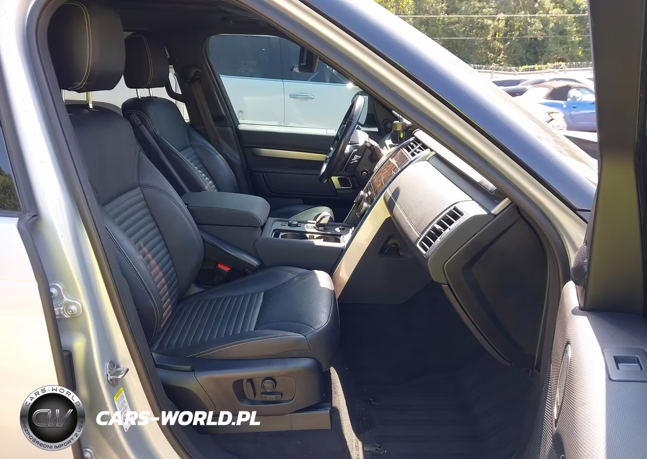2021 Land Rover Discovery P300 S R-Dynamic VIN:SALRT2RX2M2450732 - 5