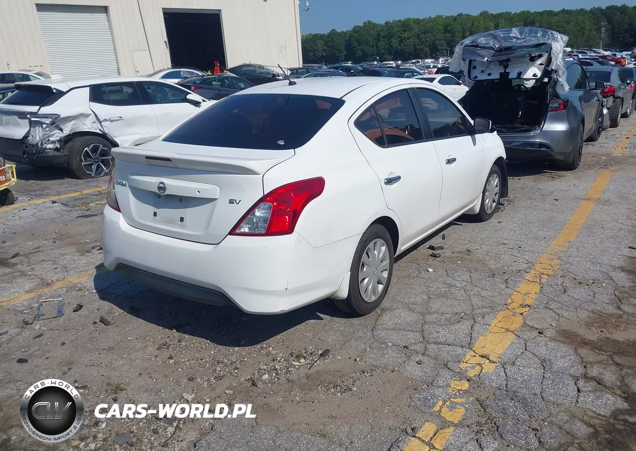 2018 Nissan Versa 1.6 Sv VIN:3N1CN7AP7JL863405 - 4