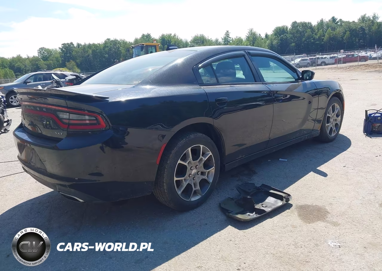 2015 Dodge Charger Sxt VIN:2C3CDXJG8FH742550 - 4
