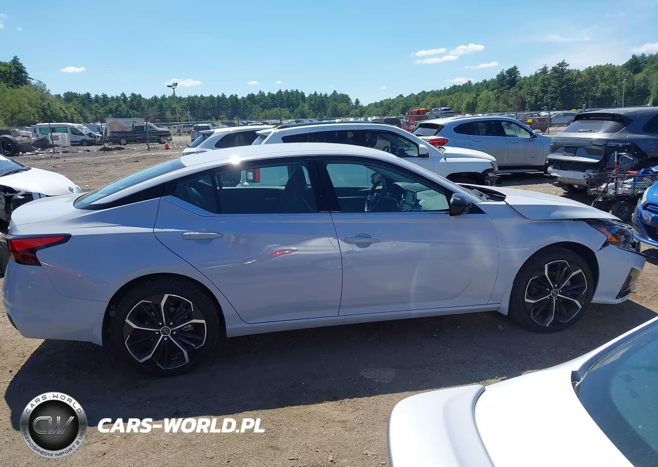 2025 Nissan Altima Sr Awd VIN:1N4BL4CW1SN312542 - 13