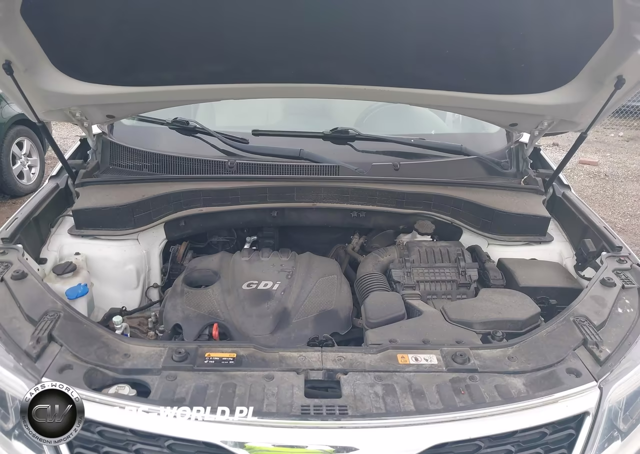 2015 Kia Sorento Lx VIN:5XYKTCA64FG585589 - 10