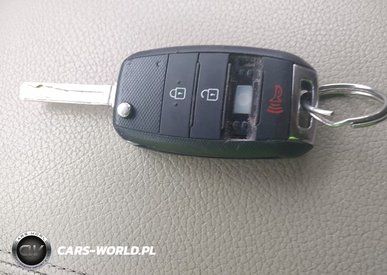 2015 Kia Sorento Lx VIN:5XYKTCA64FG585589 - 11
