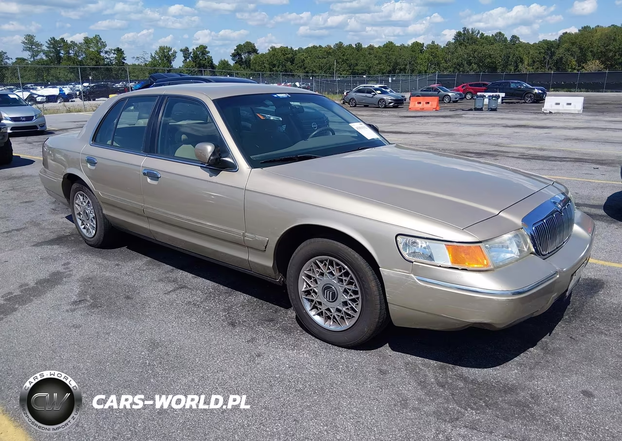 2000 Mercury Grand Marquis Gs
