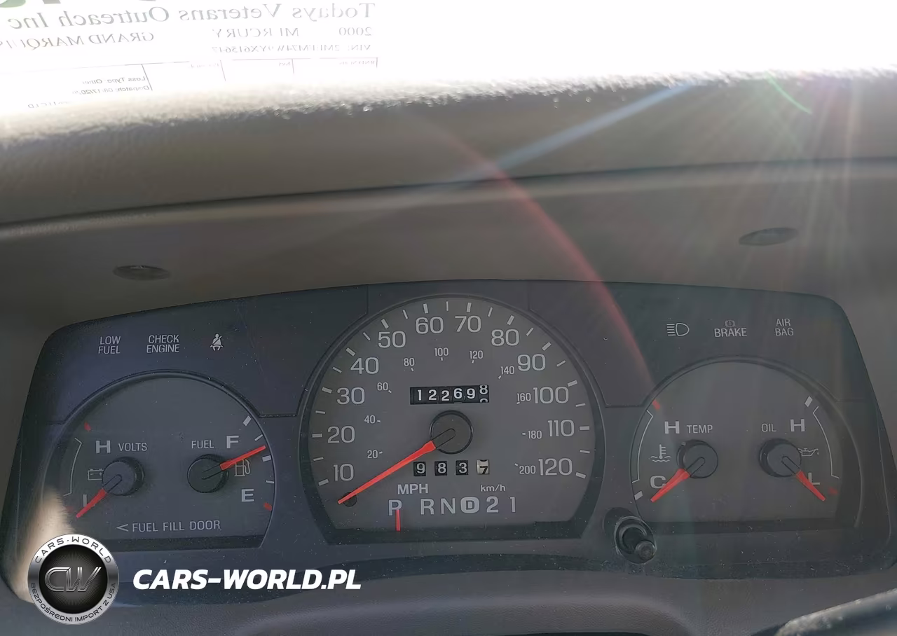 2000 Mercury Grand Marquis Gs VIN:2MEFM74W9YX615647 - 7