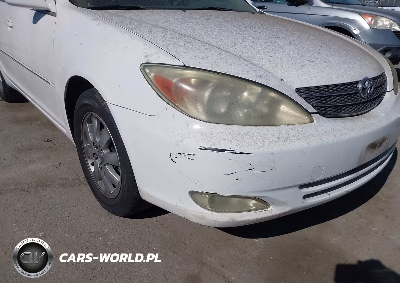 2003 Toyota Camry Xle VIN:JTDBE32K330195428 - 6