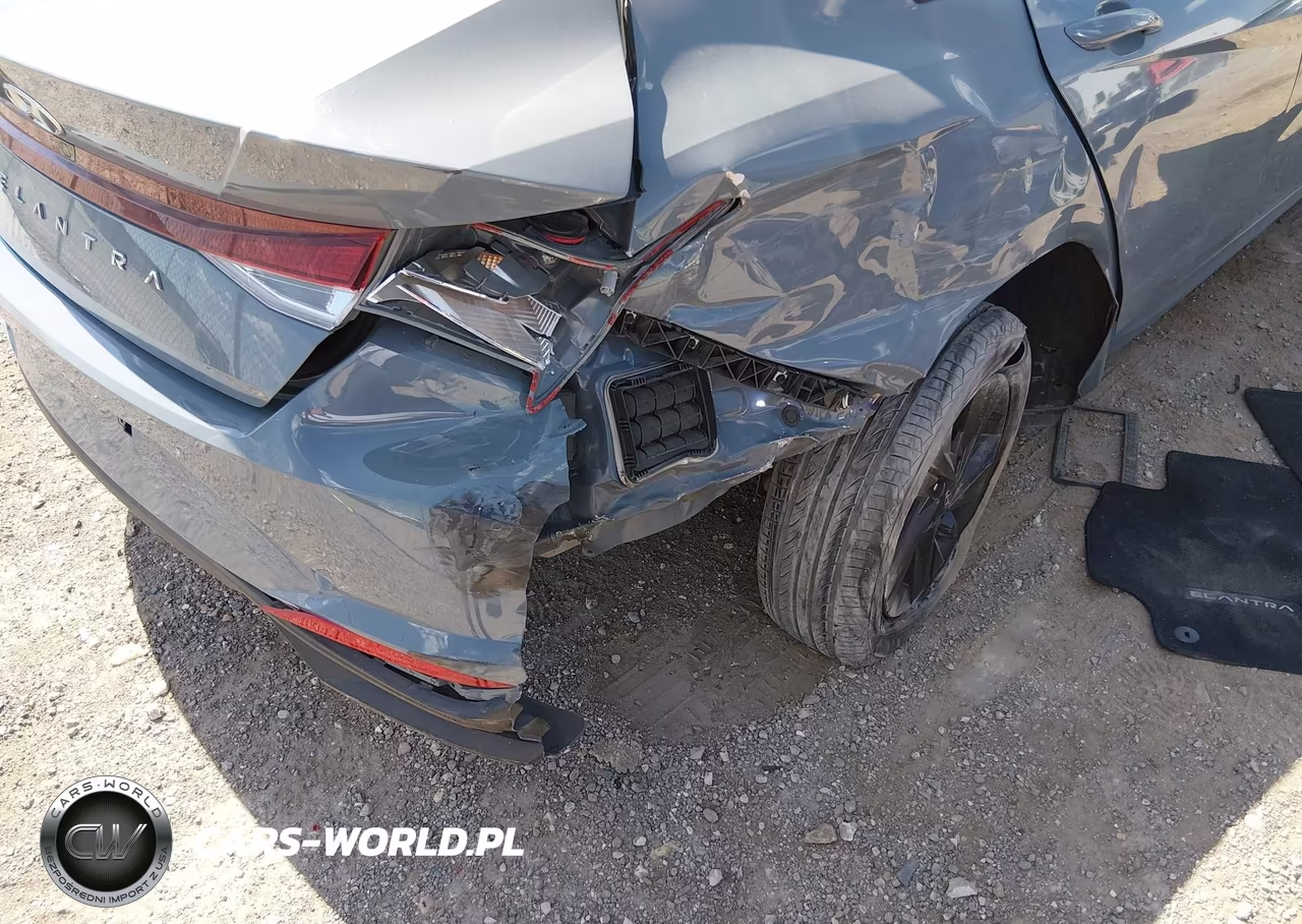 2022 Hyundai Elantra Sel VIN:KMHLM4AG0NU282768 - 6