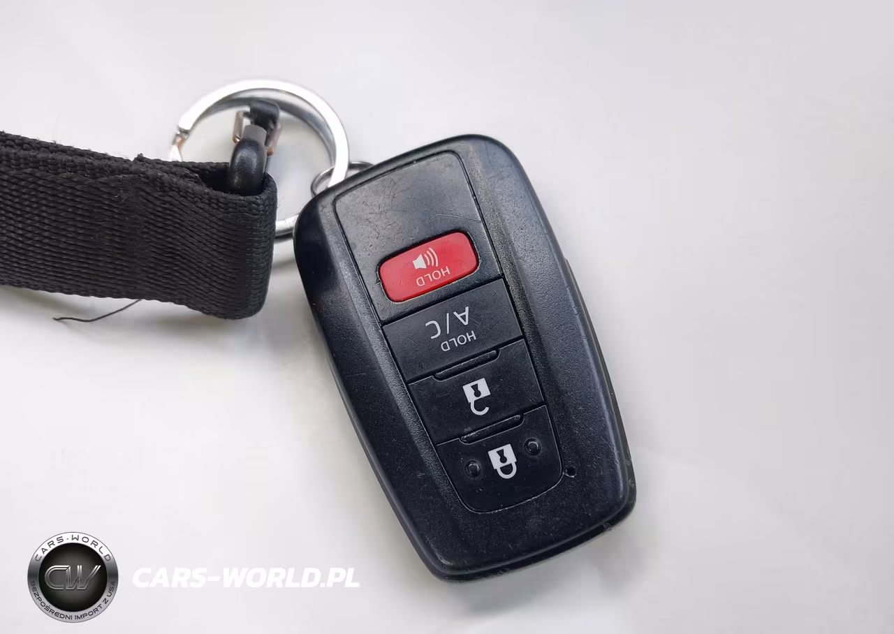 2021 Toyota Prius Prime Le VIN:JTDKAMFP9M3174641 - 11
