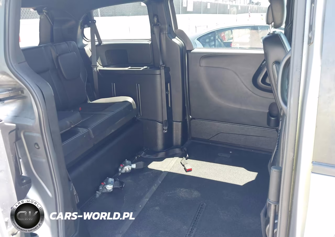 2019 Dodge Grand Caravan Sxt VIN:2C4RDGCGXKR685050 - 8