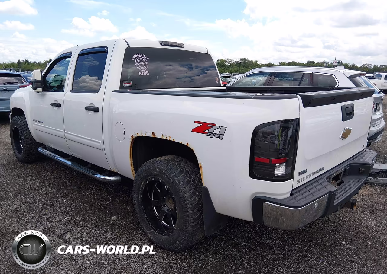 2011 Chevrolet Silverado 1500 Lt VIN:3GCPKSE36BG240191 - 3