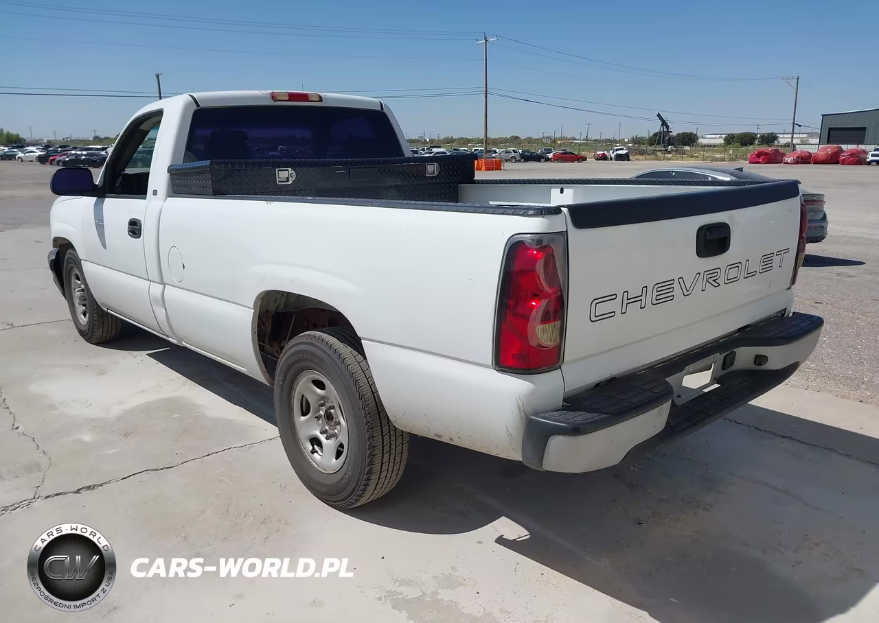 2004 Chevrolet Silverado 1500 Work Truck VIN:1GCEC14X84Z219588 - 3