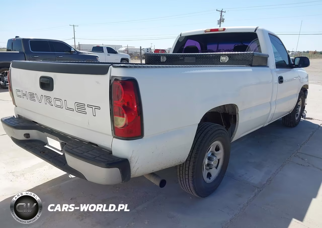 2004 Chevrolet Silverado 1500 Work Truck VIN:1GCEC14X84Z219588 - 4