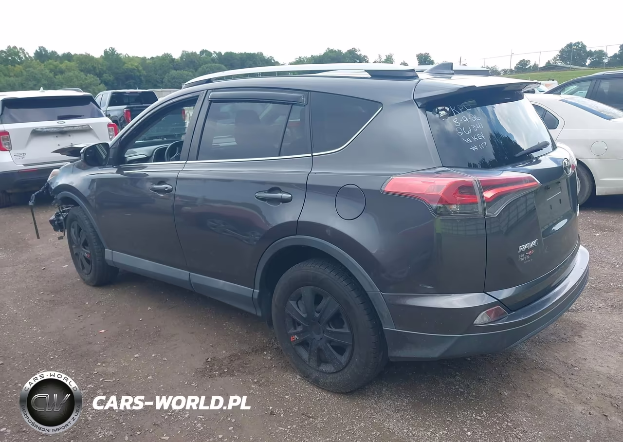 2016 Toyota Rav4 Le VIN:2T3BFREV6GW476453 - 3