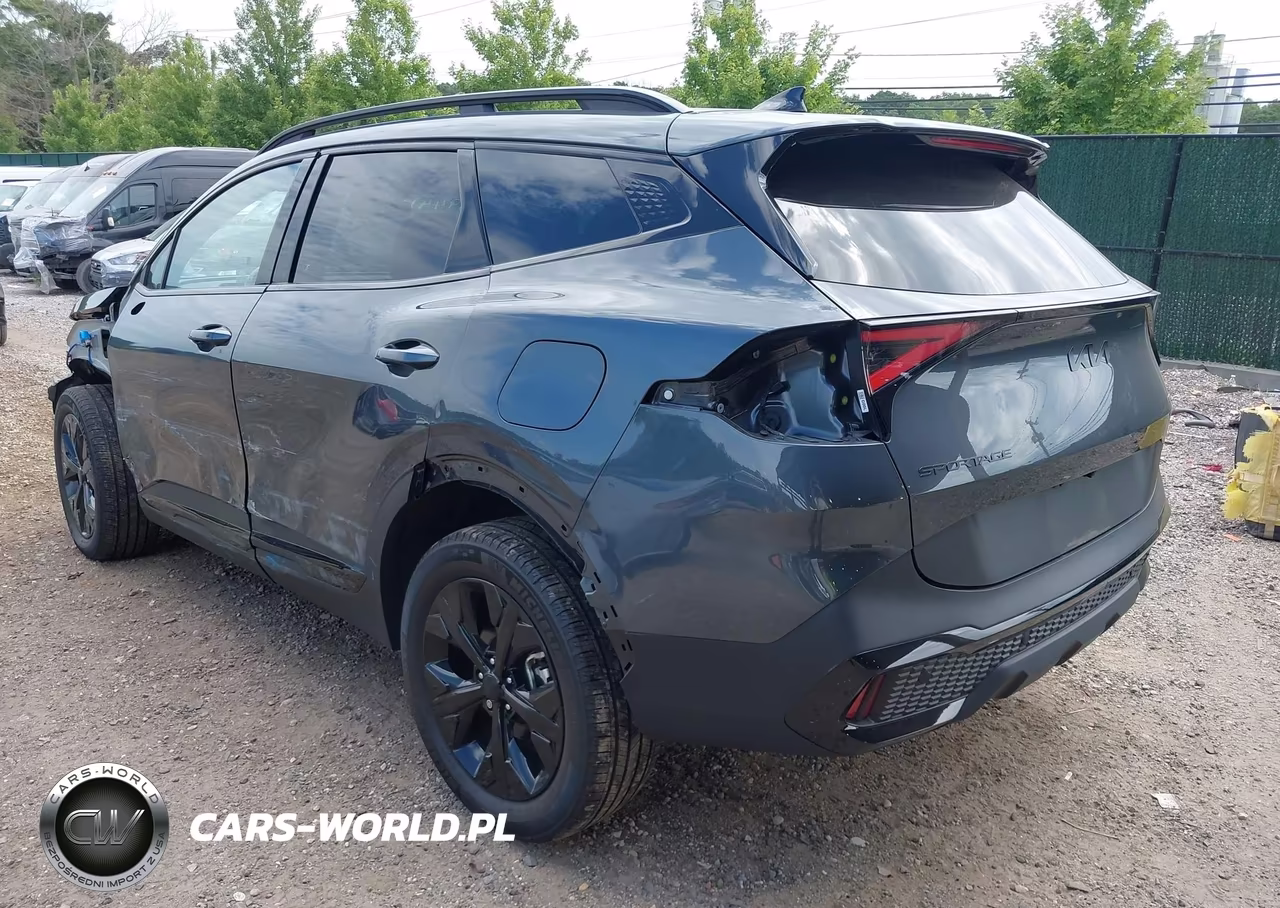2025 Kia Sportage Plug-In Hybrid X-Line VIN:KNDPYDDH7S7244639 - 3