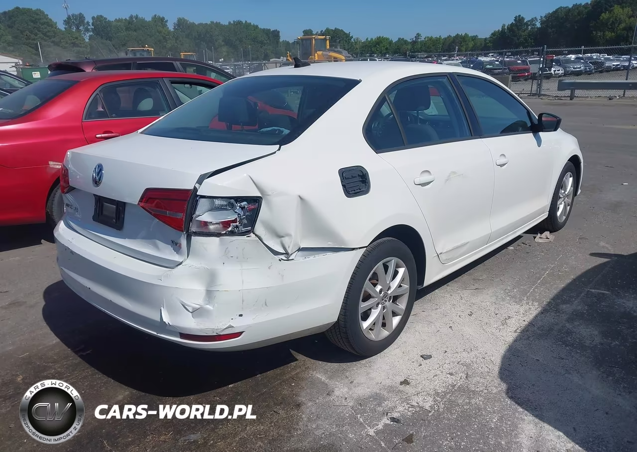 2015 Volkswagen Jetta Se VIN:3VWD17AJ8FM232301 - 4