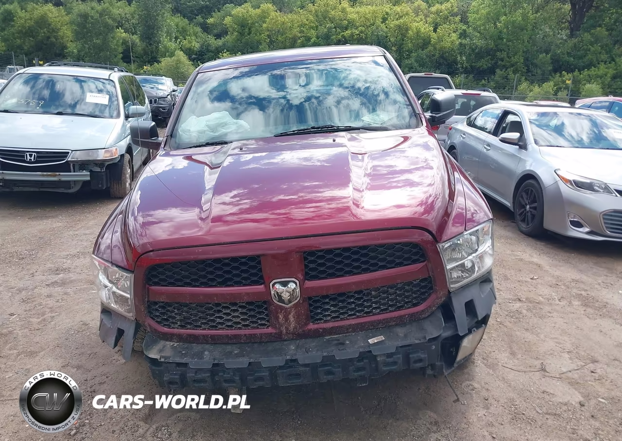 2017 Ram 1500 Express 4X4 6'4 Box VIN:1C6RR7FG6HS849616 - 13