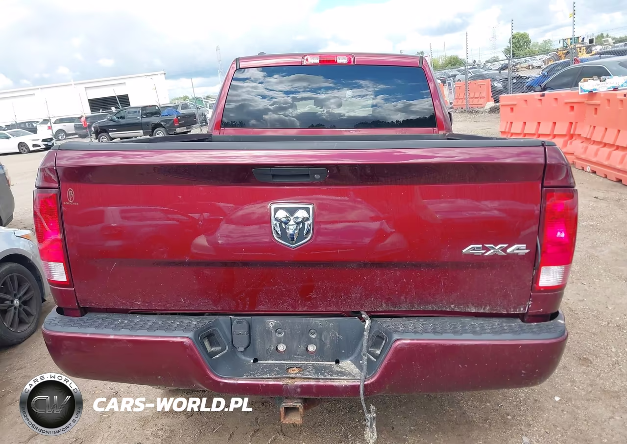 2017 Ram 1500 Express 4X4 6'4 Box VIN:1C6RR7FG6HS849616 - 17