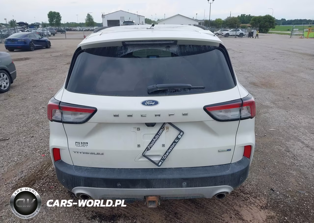 2020 Ford Escape Titanium VIN:1FMCU9J97LUB08191 - 16