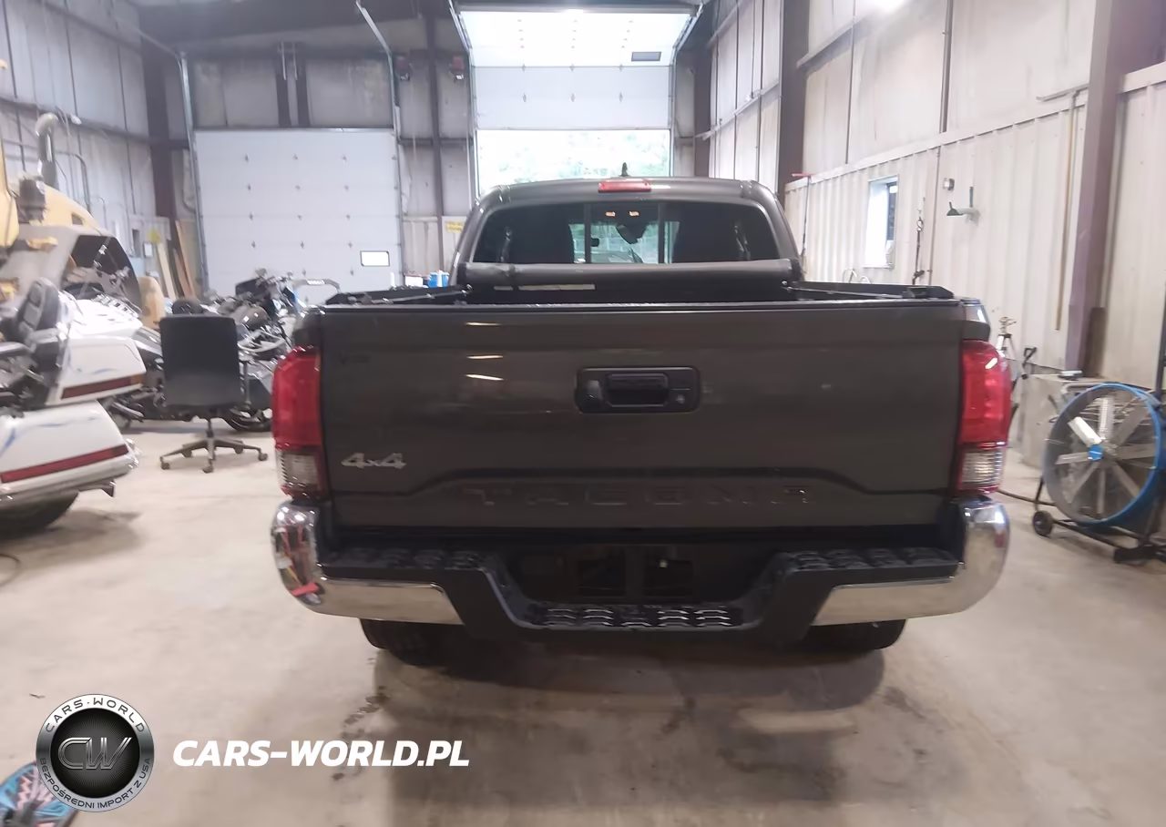 2021 Toyota Tacoma Sr5 VIN:3TYSX5EN4MT005473 - 10