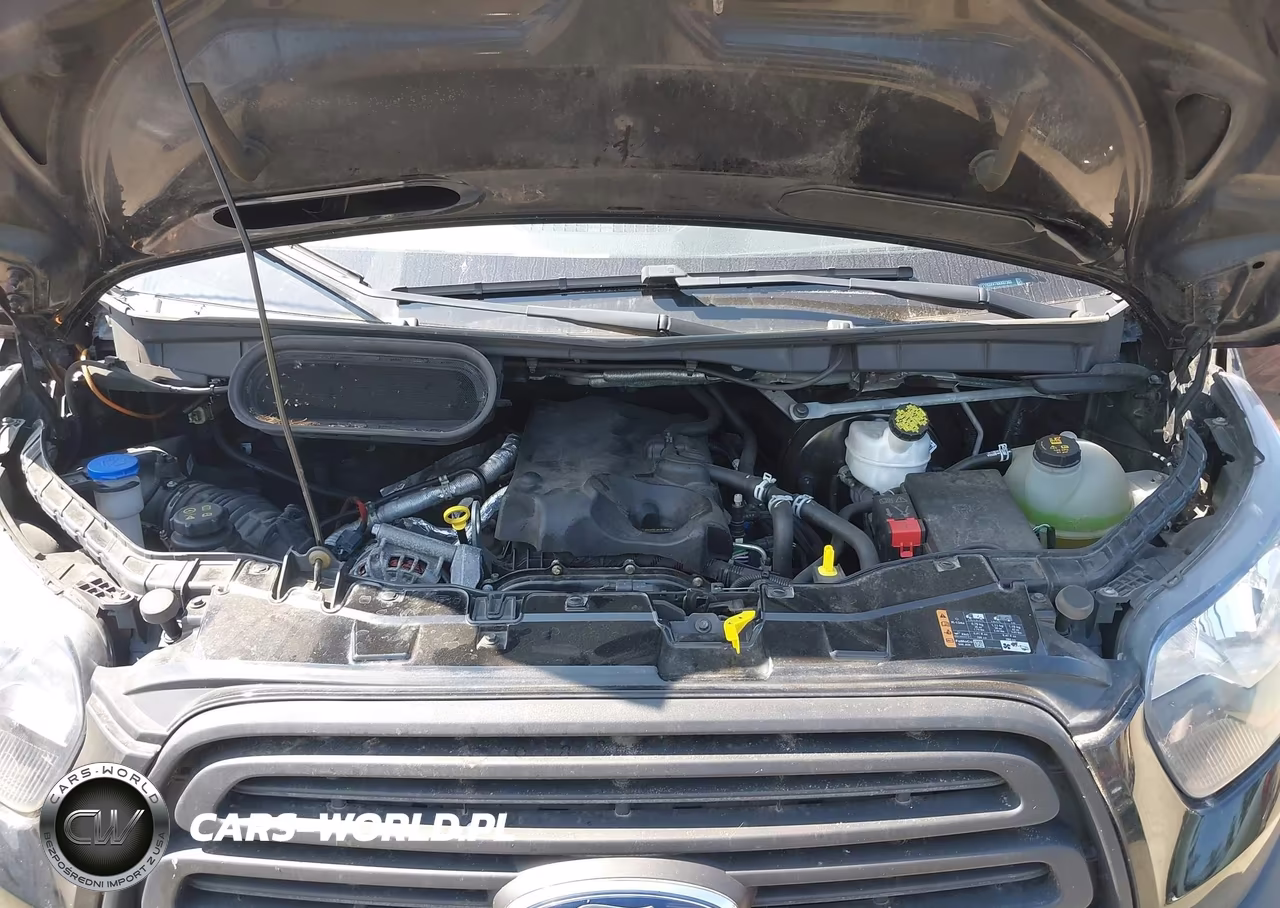 2019 Ford Transit-250 VIN:1FTYR3XV7KKB57303 - 10