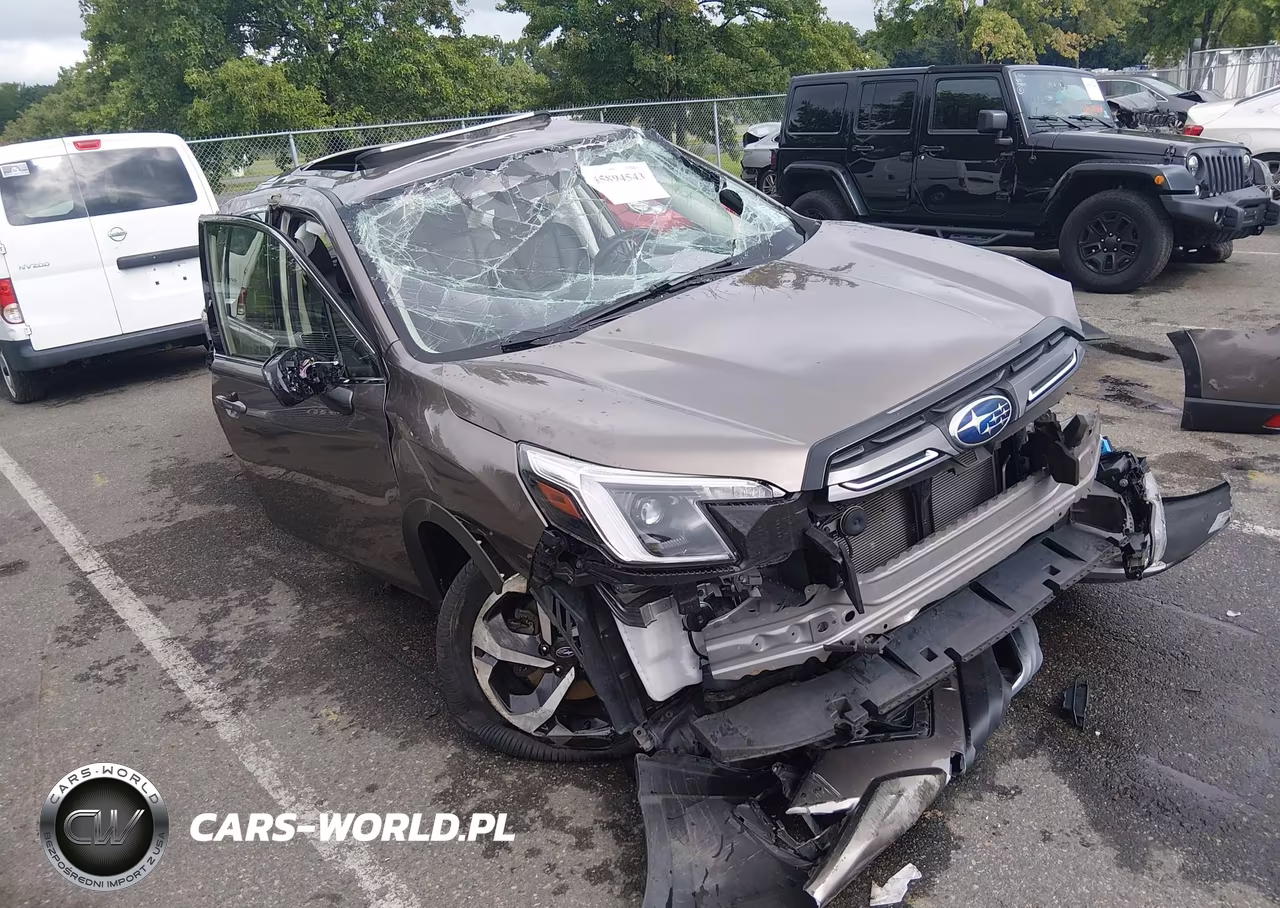 2023 Subaru Forester Touring