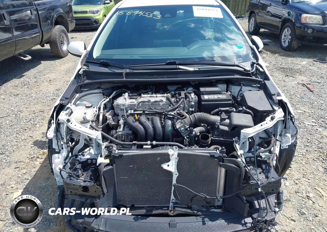 2021 Toyota Corolla Le VIN:5YFEPMAEXMP230109 - 13