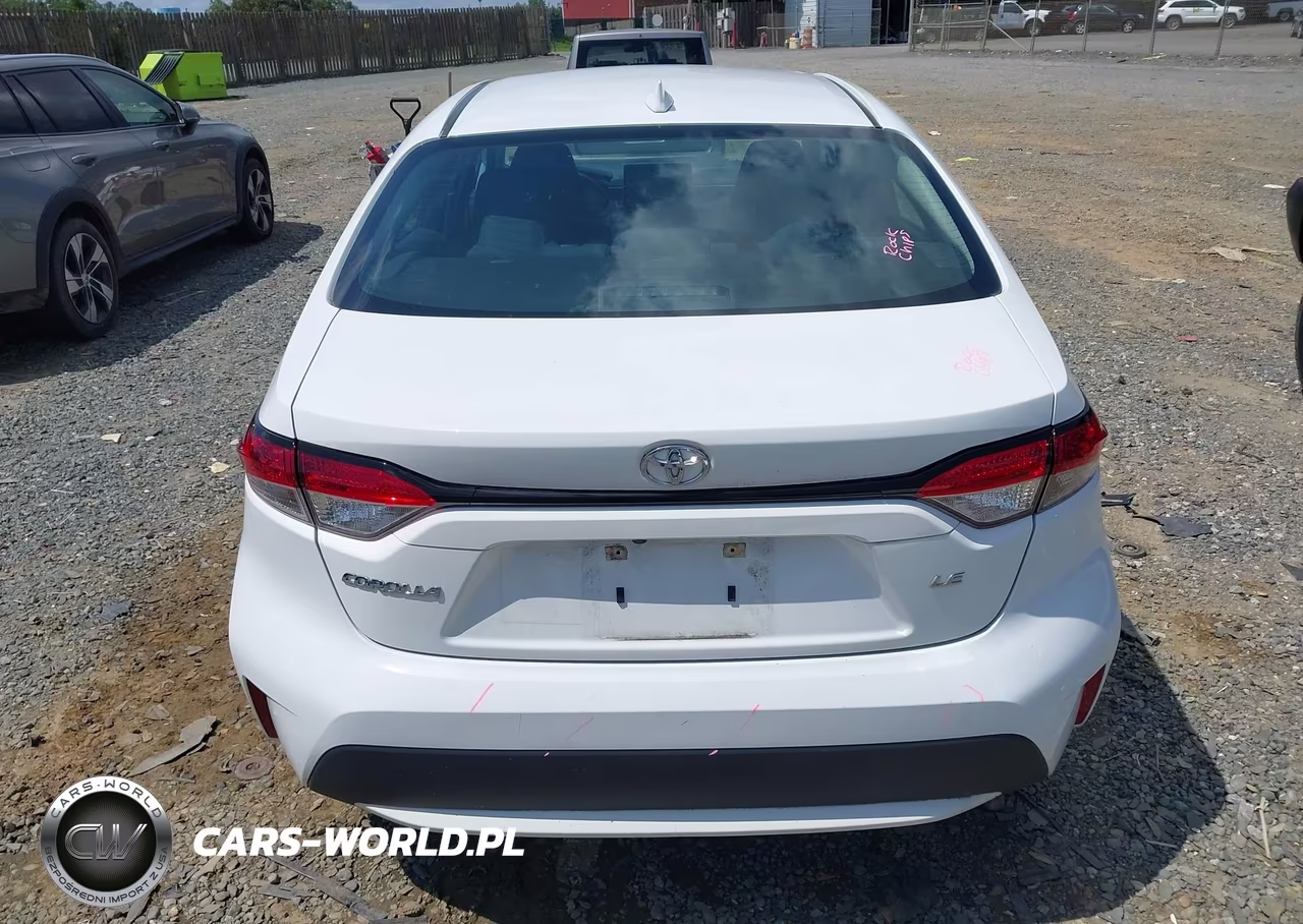 2021 Toyota Corolla Le VIN:5YFEPMAEXMP230109 - 17
