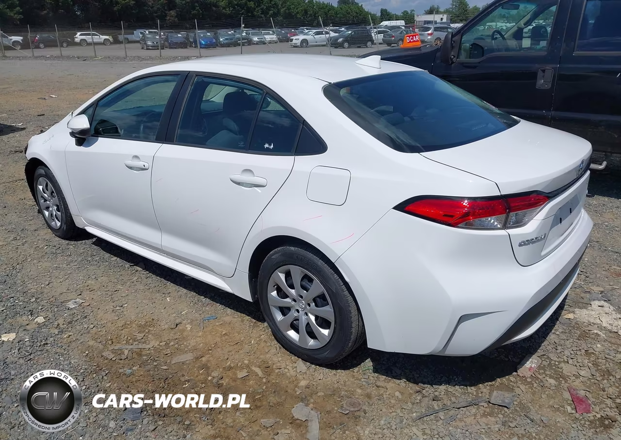 2021 Toyota Corolla Le VIN:5YFEPMAEXMP230109 - 3