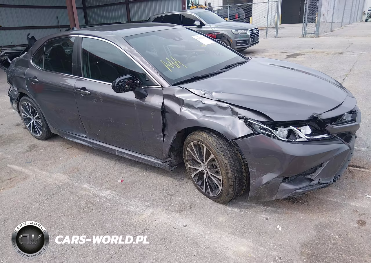 2019 Toyota Camry Se – zdjęcie 1 z 17