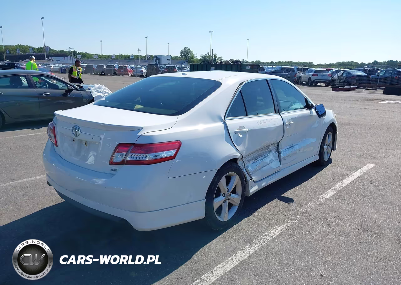 2011 Toyota Camry Se VIN:4T1BF3EK0BU673798 - 4