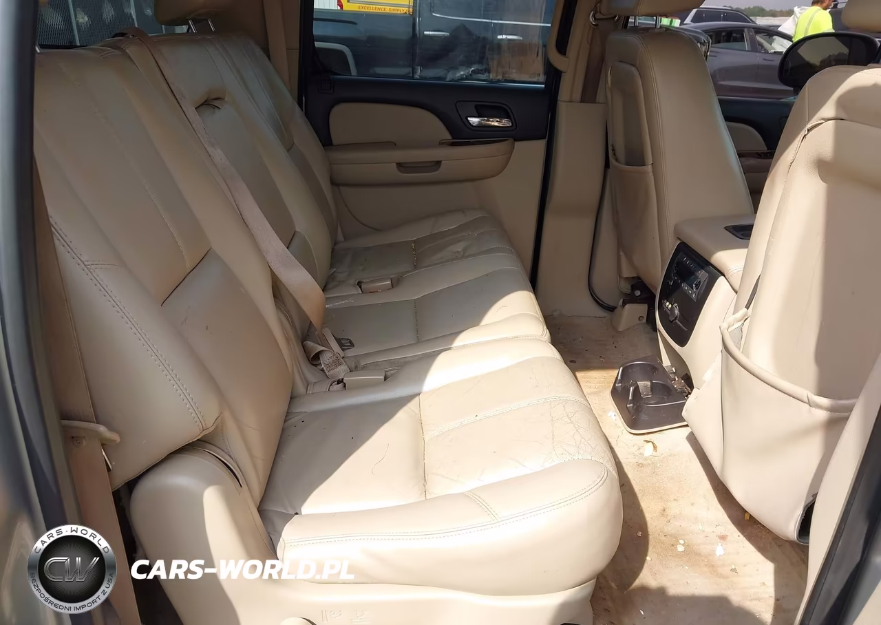 2008 Chevrolet Suburban 1500 Lt VIN:3GNFC16068G208624 - 8