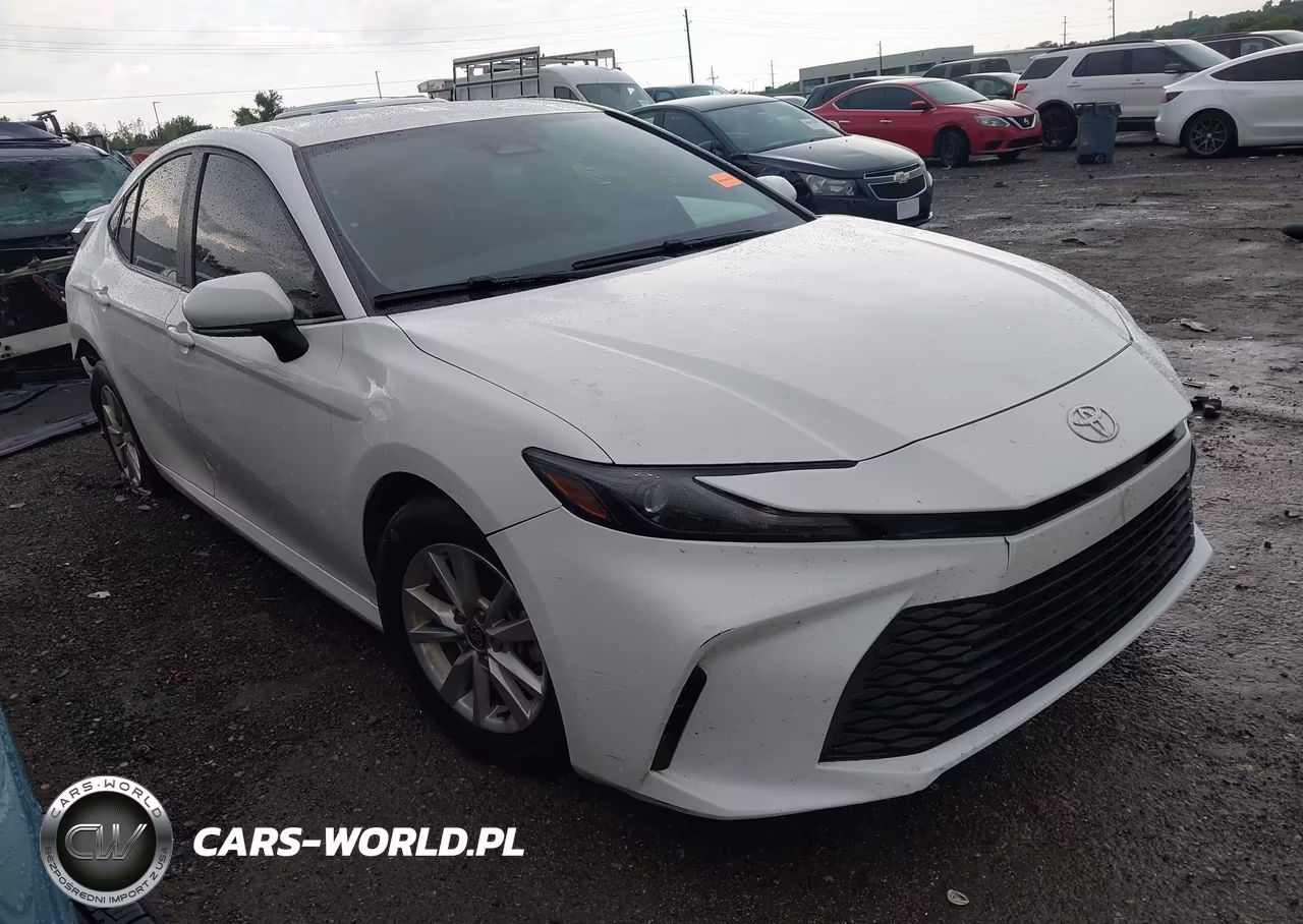 2025 Toyota Camry Le