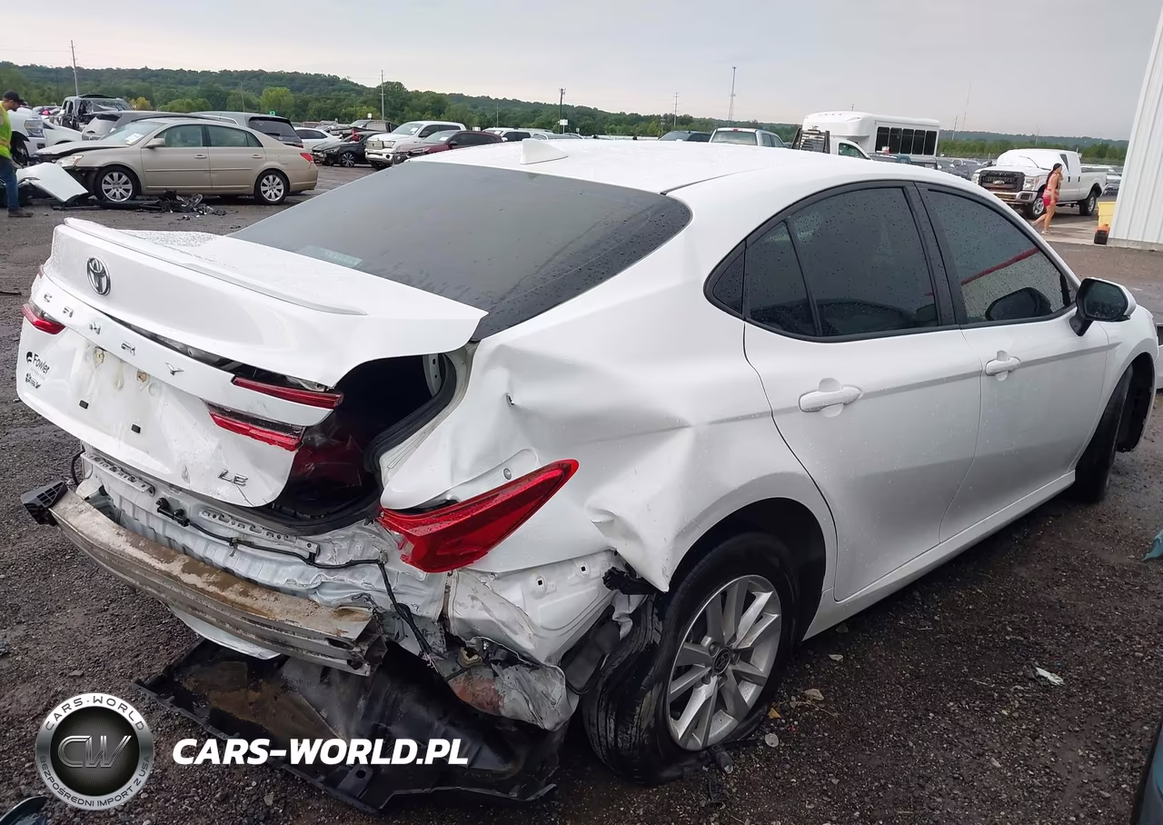 2025 Toyota Camry Le VIN:4T1DAACK1SU023490 - 4